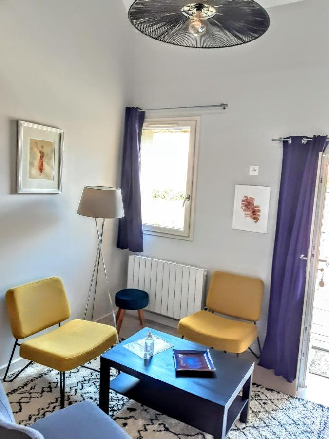 Bed and Breakfast 10 Côté Cour Chaux  Esterno foto