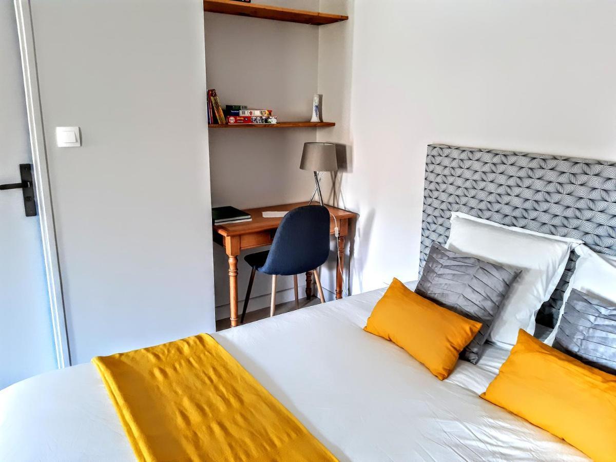 Bed and Breakfast 10 Côté Cour Chaux  Esterno foto